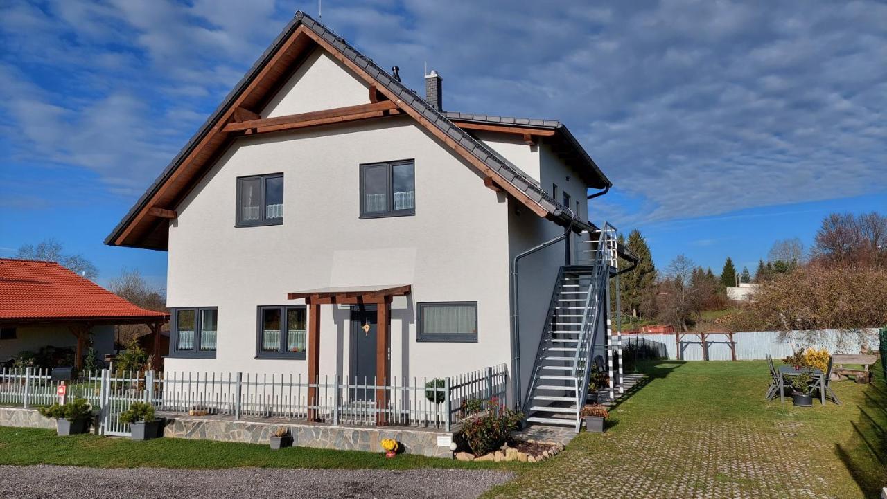 Apartmány Kohoutek a Slepička v Novohradských horách Nové Hrady Esterno foto