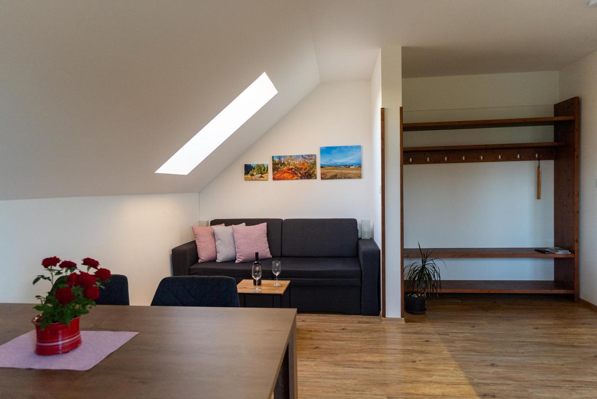 Apartmány Kohoutek a Slepička v Novohradských horách Nové Hrady Esterno foto